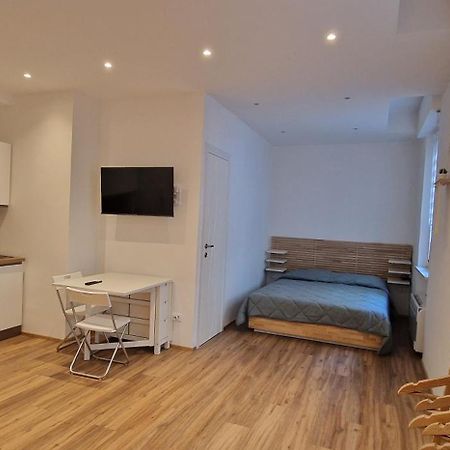 La Perla Di Ro Apartment Savona Bagian luar foto